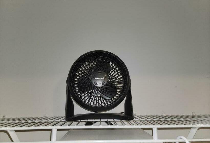 جناح عائلي, Oscar Inn & 2bd Family Suite Or Private Room