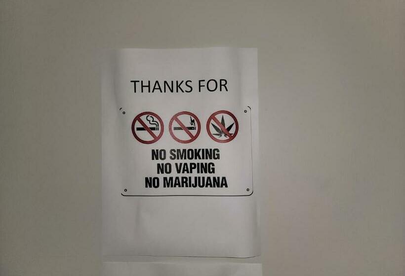 جناح عائلي, Oscar Inn & 2bd Family Suite Or Private Room