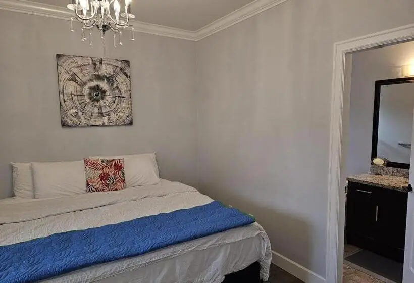 キングサイズベッドのデラックスルーム, Oscar Inn & 2bd Family Suite Or Private Room