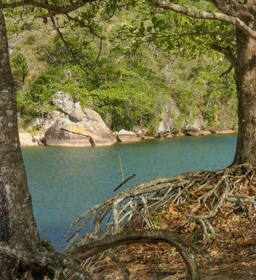 סוויטה, Hostel Capricórnio Carcará