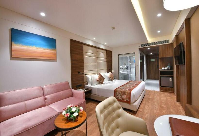 غرفة تنفيذية, Regenta Fairlark Vadodara