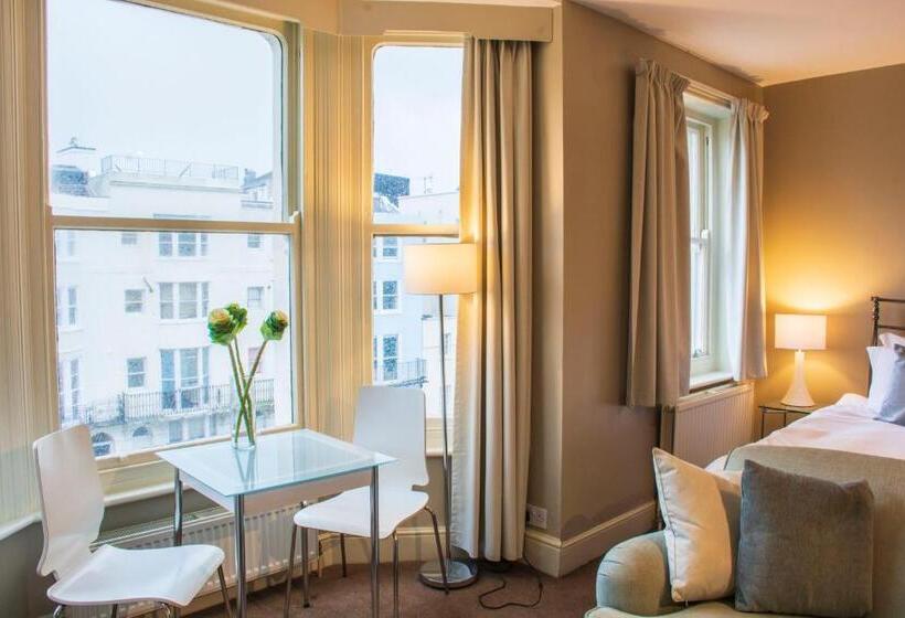 标准间侧面带海景, Amherst Brighton