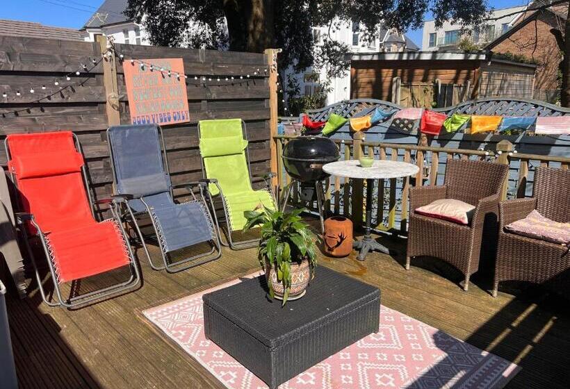 Triple Room Sea View, Boho Beach House   Beach Location