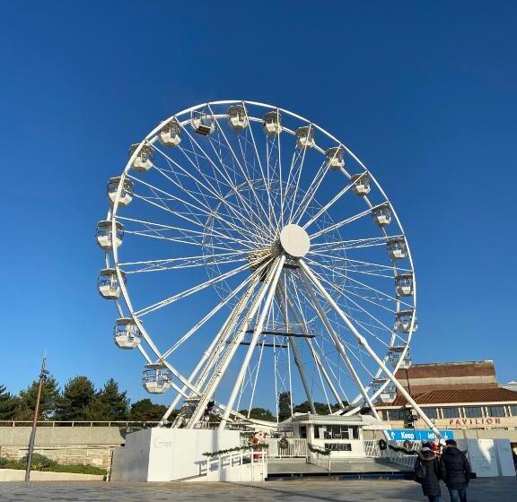 带2个卧室的公寓, Boho Beach House   Beach Location