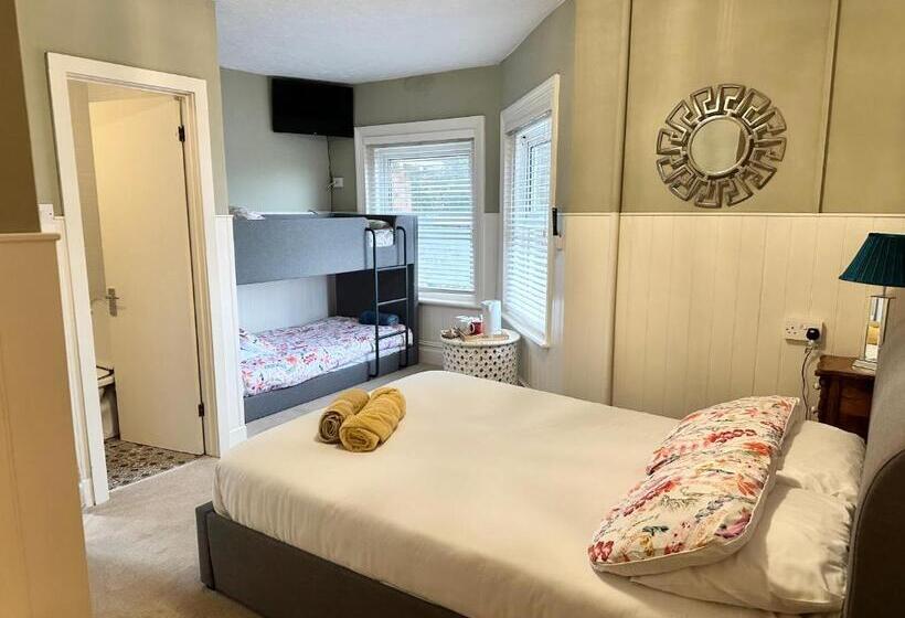 家庭间, Boho Beach House   Beach Location