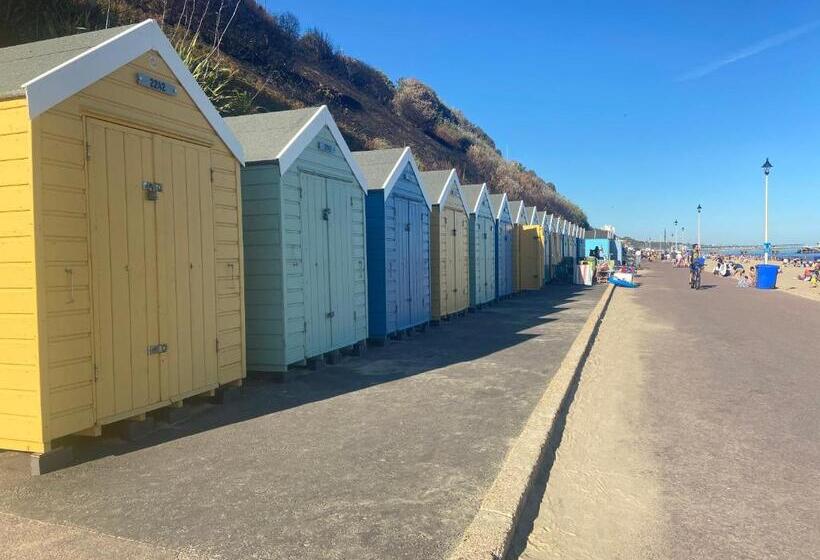 带2个卧室的公寓, Boho Beach House   Beach Location