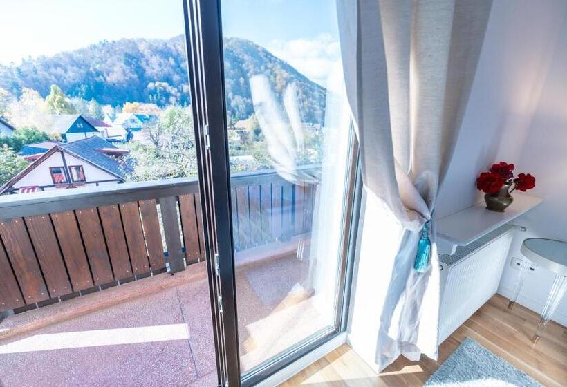 带观景的豪华间, Casa Din Bran   Inn Cuisine