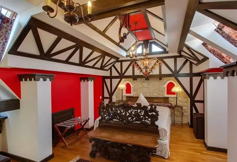 اتاق استاندارد, Casa Din Bran Inn Cuisine