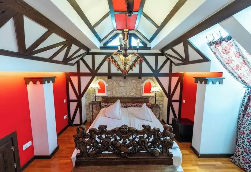 اتاق استاندارد, Casa Din Bran Inn Cuisine
