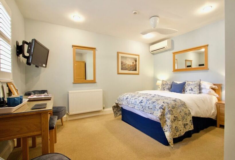 اتاق کلاسیک, Chestnuts House Boutique B&b