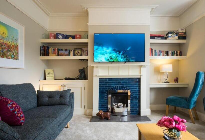 خانه 1 خوابه, Chestnuts House Boutique B&b