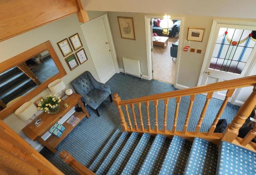 خانه 1 خوابه, Chestnuts House Boutique B&b