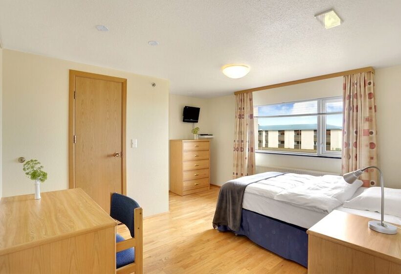 اتاق استاندارد یک نفره, Eldey Airport