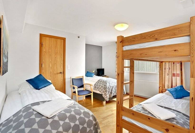 اتاق استاندارد چهار تخته, Eldey Airport