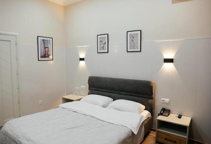 اتاق استاندارد, Grand