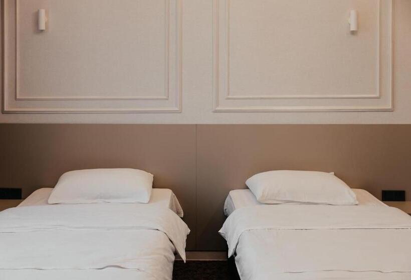 اتاق استاندارد, Grand