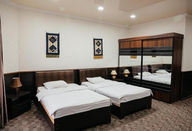 اتاق لوکس, Grand