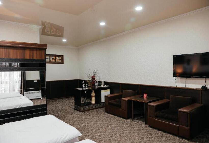 اتاق لوکس, Grand