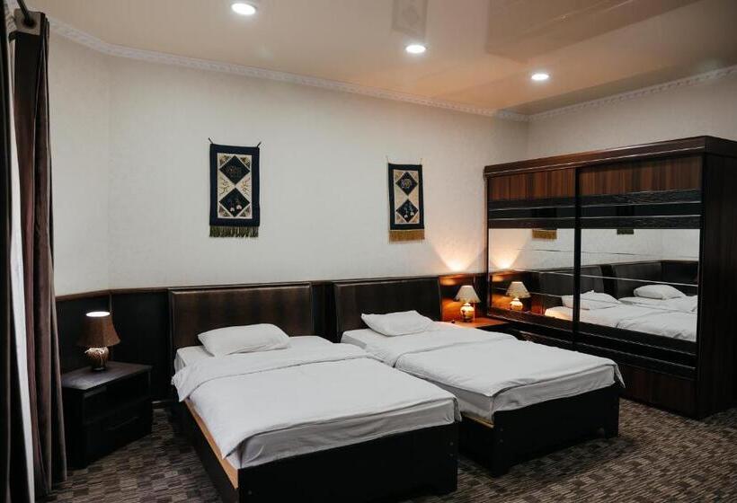 اتاق لوکس, Grand