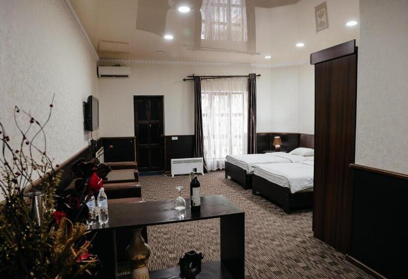 اتاق لوکس, Grand