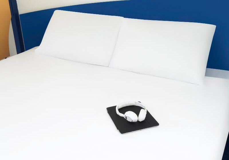 스탠다드 트리플 룸, Ibis Budget Newport