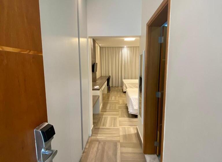 Номер Стандарт, Itu Plaza