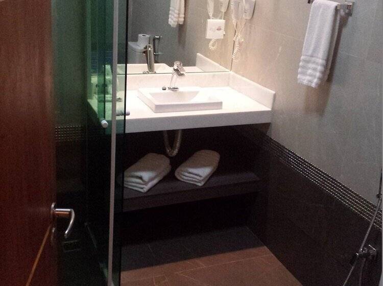 Номер Стандарт, Itu Plaza