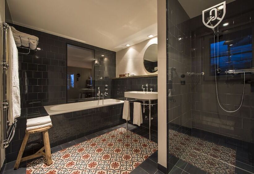 سوییت پرستیژ, La Cordee Des Alpes Sup