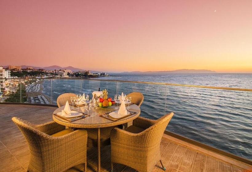 스위트 킹사이즈 침대, Ladies Beach Suite