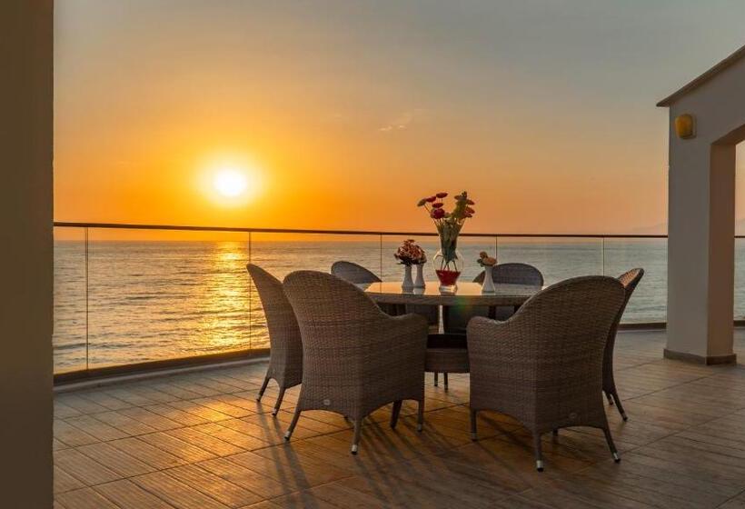 스위트 킹사이즈 침대, Ladies Beach Suite