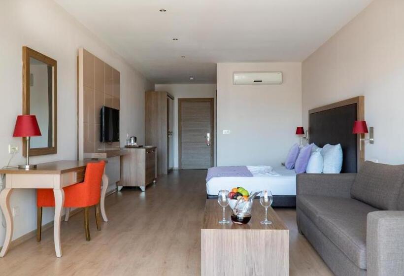 Апартаменты 1 Спальня, Ladies Beach Suite