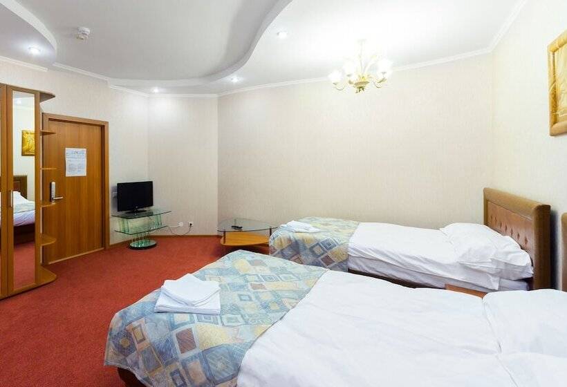 اتاق استاندارد سه نفره, Prestige House Verona