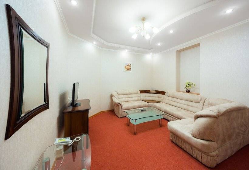 اتاق اجرایی, Prestige House Verona