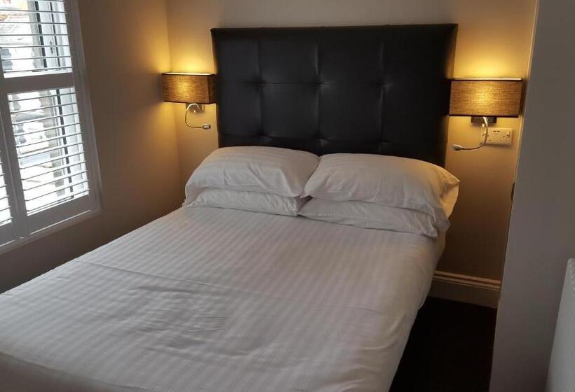 基本间, Red Brighton Blue