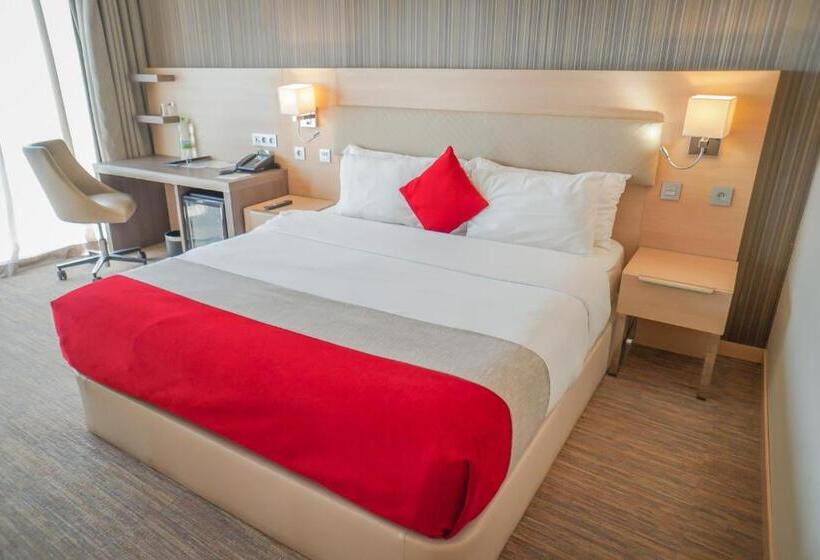 اتاق استاندارد با تخت بزرگ, Royal Tulip City Center