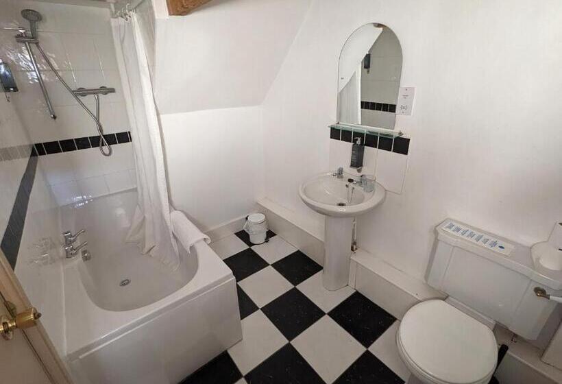 패밀리 스위트, The Cottage