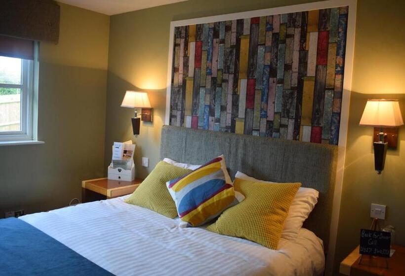 标准间, Narrowboat At Weedon