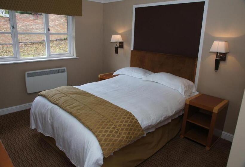 标准间, Narrowboat At Weedon