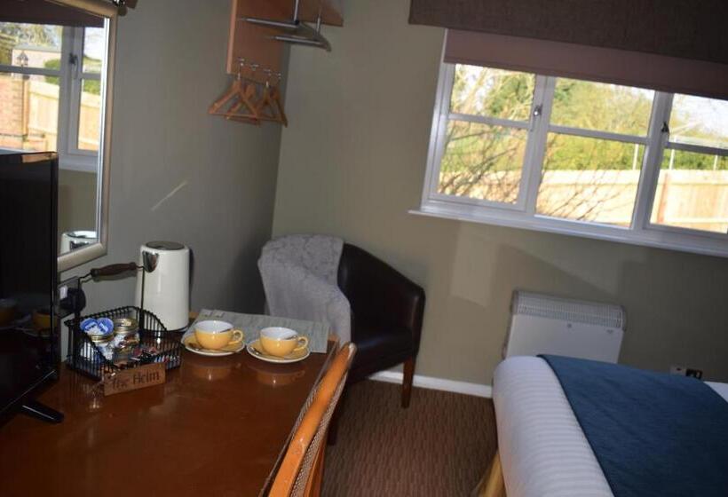 带大床的标准间, Narrowboat At Weedon