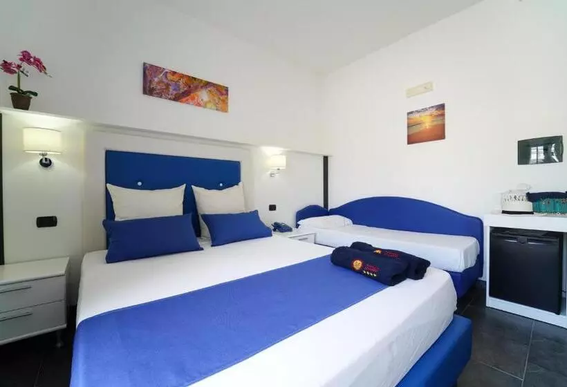 Standard Kolmen Hengen Huone, Villaggio Spiagge Rosse