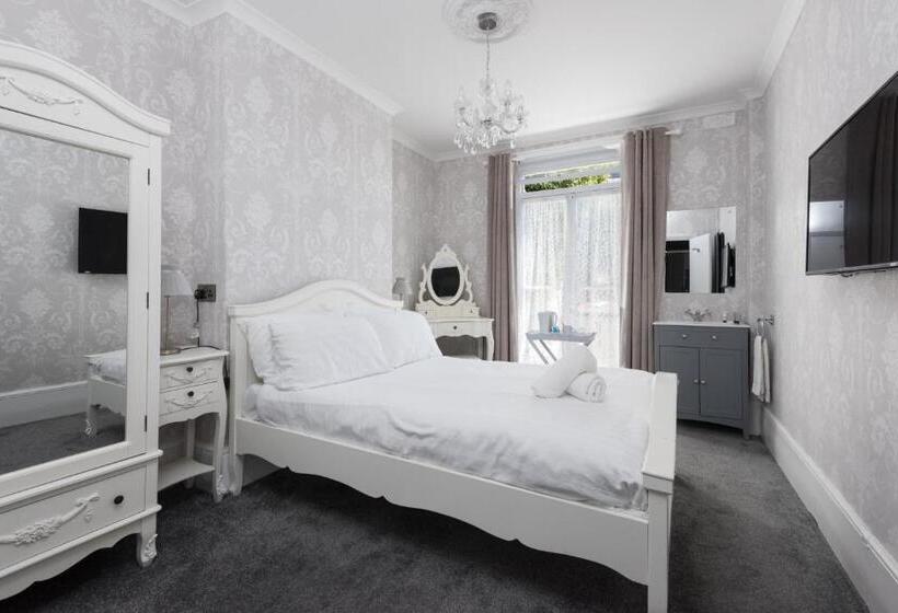 Quarto Premium, Innit Bliss