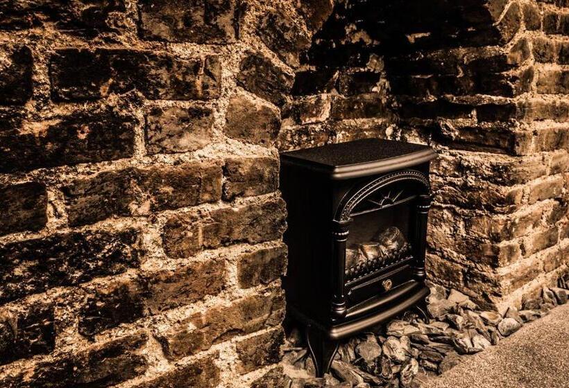 חדר פרמיום, Innit Bliss