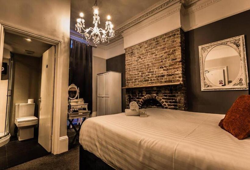 Quarto Premium, Innit Bliss
