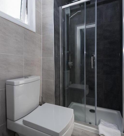 חדר סטנדרט, Innit Bliss