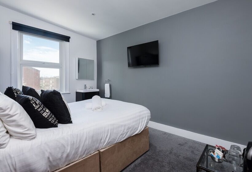 חדר סטנדרט, Innit Bliss