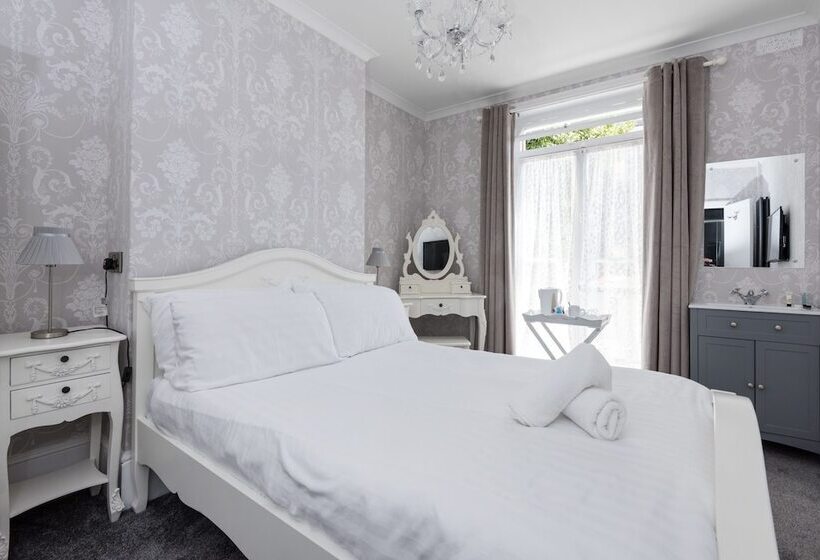 חדר פרמיום, Innit Bliss