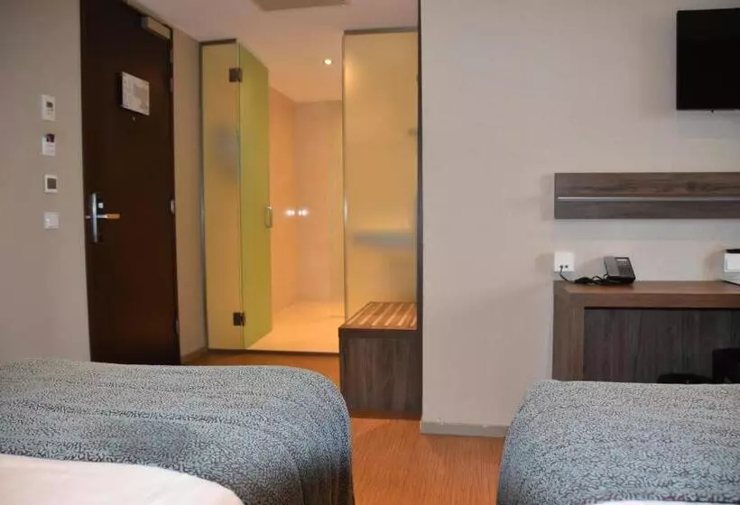 スタンダードトリプルルーム, Ozo Hotels Arena Amsterdam