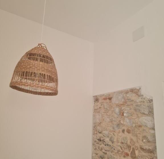 غرفة قياسية رباعية, Don Ciccio Gh