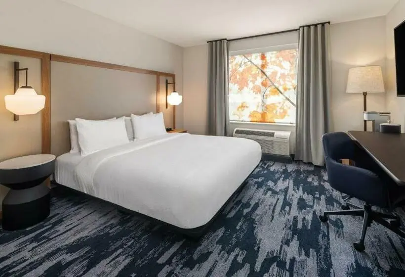 キングサイズベッドのスタンダードルーム, Fairfield By Marriott Inn & Suites Yankton