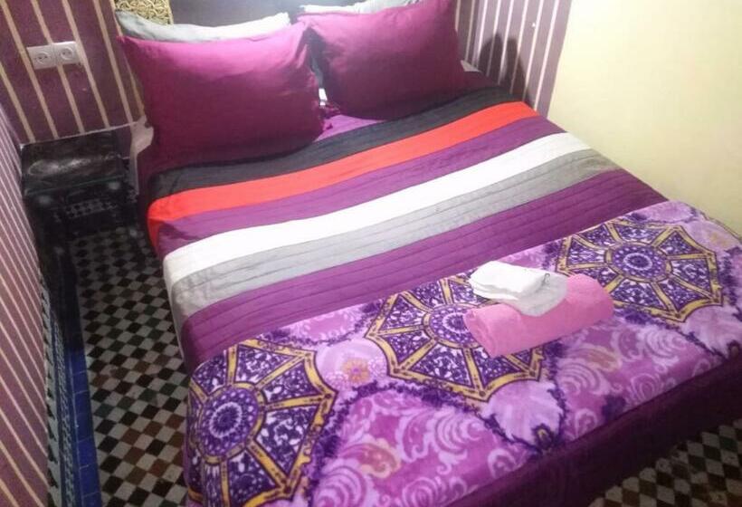 标准间, Riad Zahra